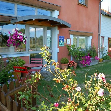 B&B La Maison Des Collines Autour Chambres D'Hotes La Chapelle  Eksteriør bilde