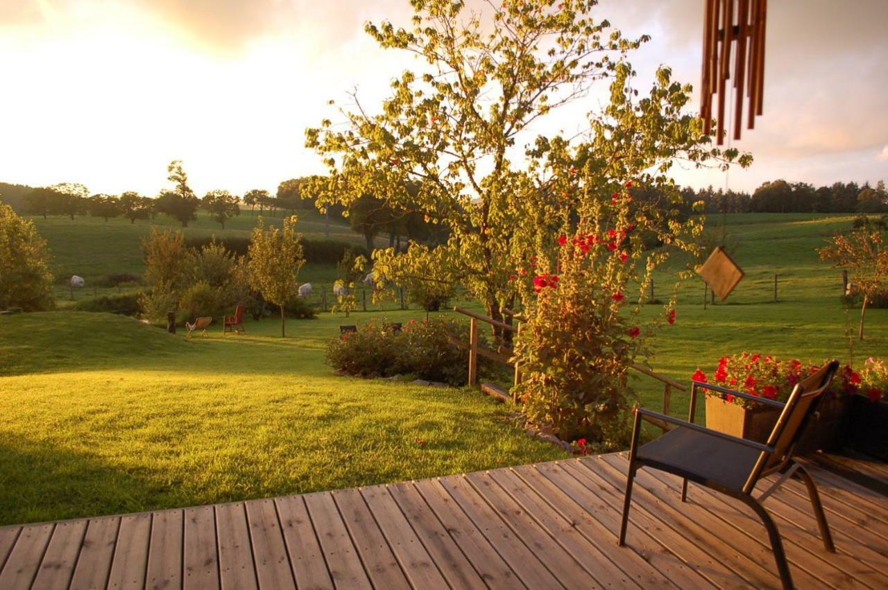 B&B La Maison Des Collines Autour Chambres D'Hotes La Chapelle  Eksteriør bilde