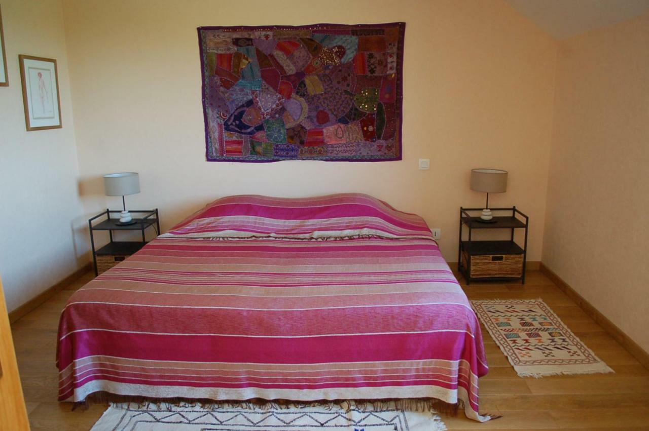 B&B La Maison Des Collines Autour Chambres D'Hotes La Chapelle  Eksteriør bilde