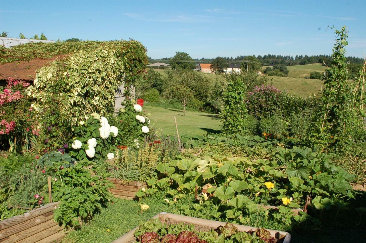 B&B La Maison Des Collines Autour Chambres D'Hotes La Chapelle  Eksteriør bilde